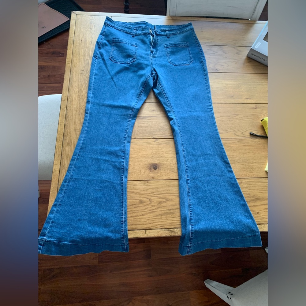 Never Worn XL Stretchy Flare Jeans